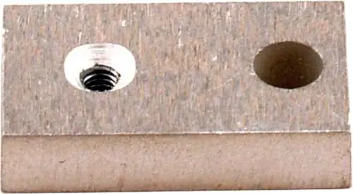 Aufschraubplatte aus Metall mit zwei Bohrungen, eine mit Innengewinde, zur Montage eines Temperaturwächters, geeignet für Wolf Produkte der Serie TGB-40/60.